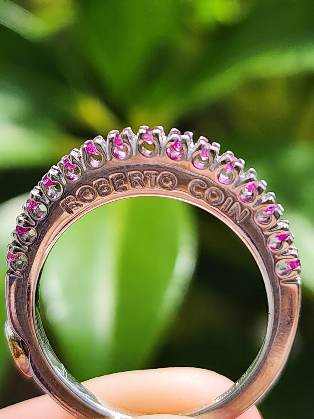 18K Robert Coin Pink Sapphire Ruby Ring Size 7